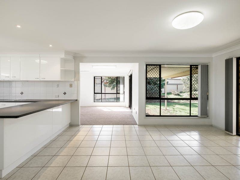 52 Kratzke Road, Highfields - Thumbnail 5