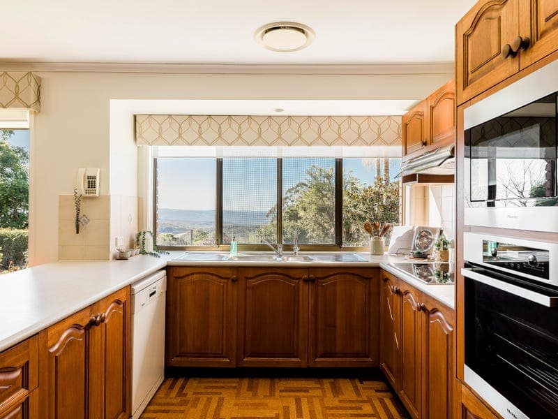 26 Skyline Drive, Blue Mountain Heights - Thumbnail 5