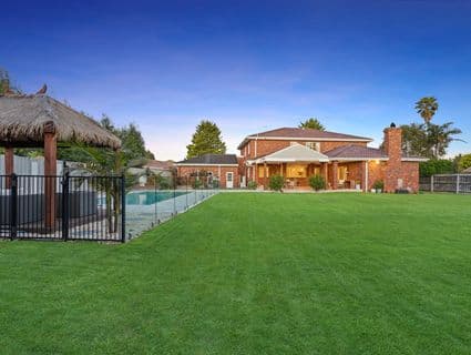 11 Lauren Court, Frankston South - Thumbnail 2