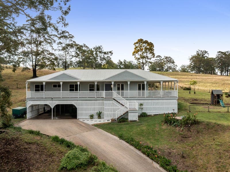 11 Guido Avenue, Blue Mountain Heights - Image 1