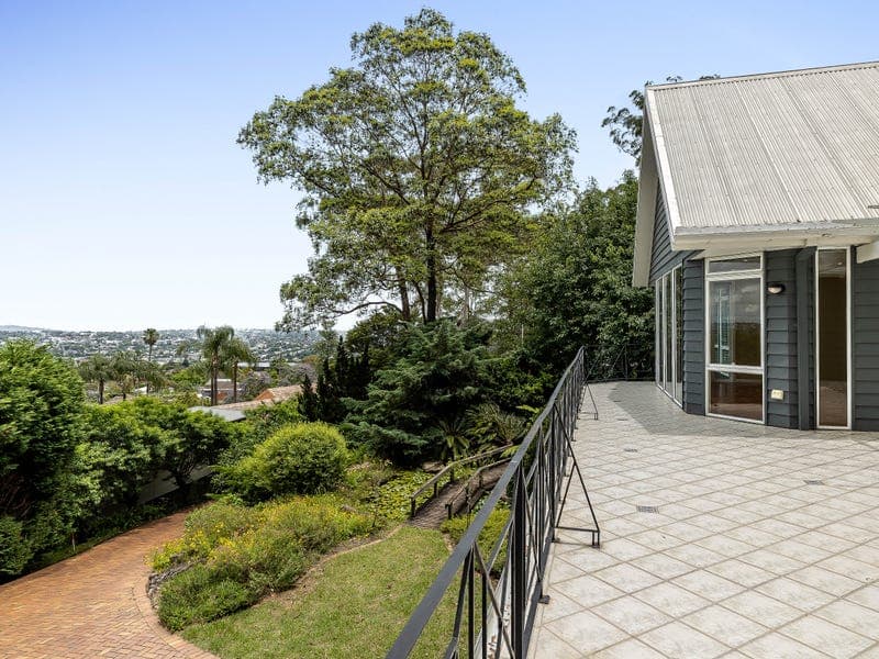 6 Roderic Court, Mount Lofty - Thumbnail 3