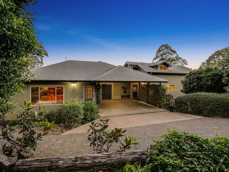 138 Happy Valley Road, Cabarlah - Thumbnail 2