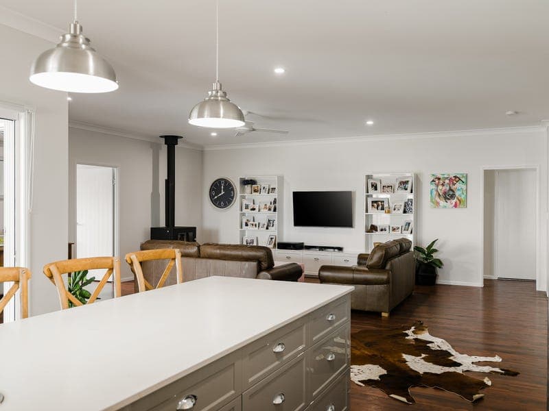 14 Amorosa Street, Cabarlah - Thumbnail 4