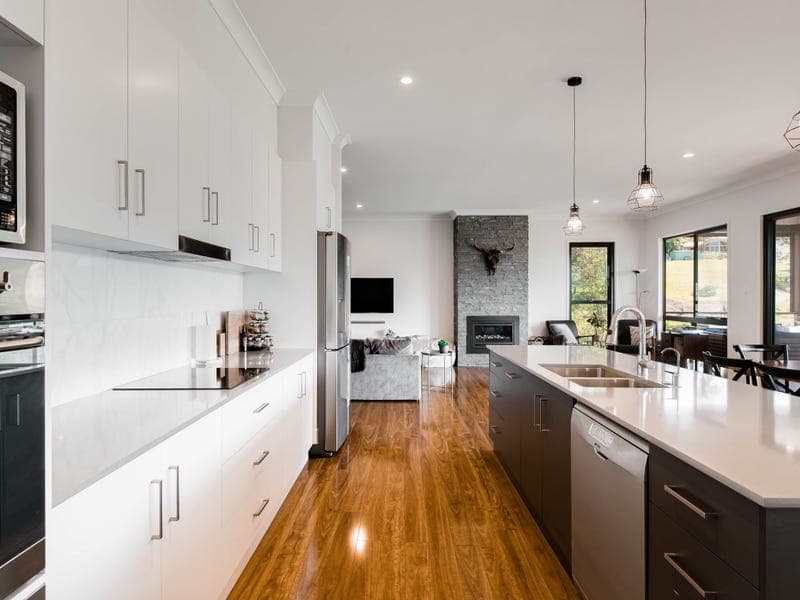 10A Murphys Creek Road, Blue Mountain Heights - Thumbnail 5