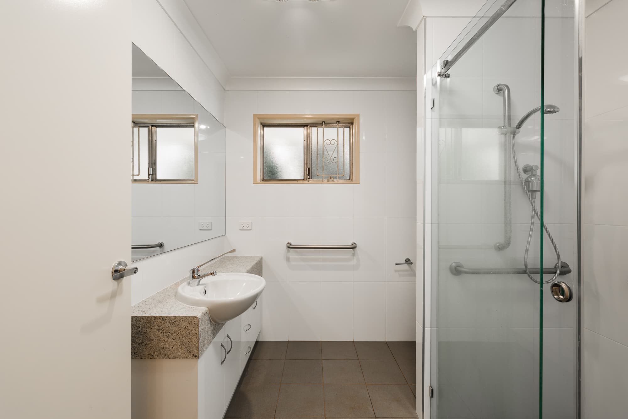 49 Barrymount Crescent, Mount Lofty - Thumbnail 6
