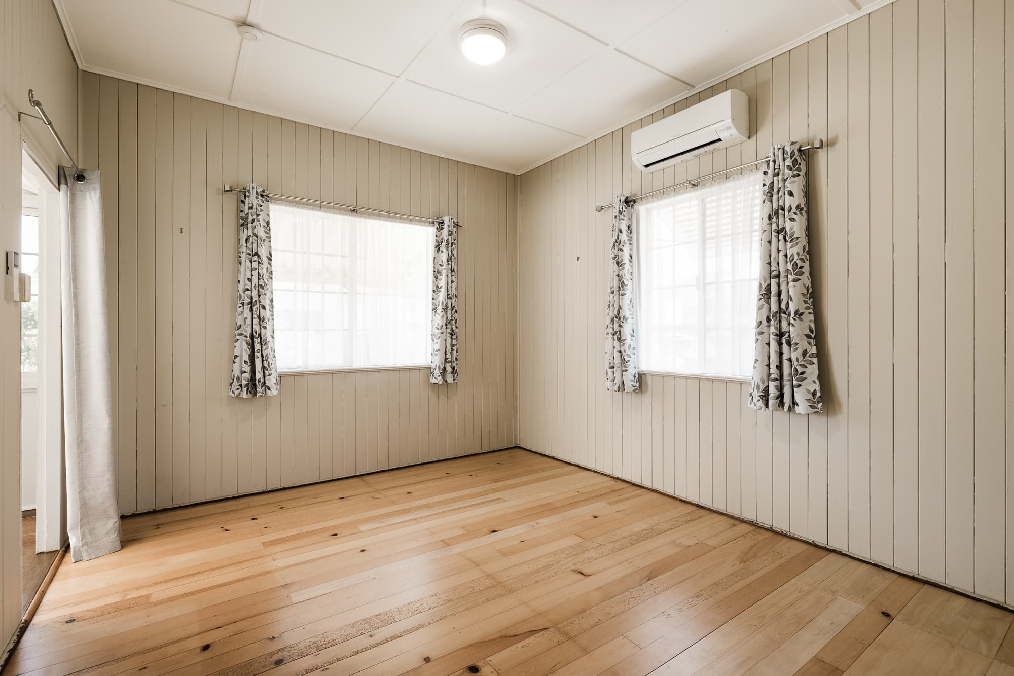 217 Campbell Street, Newtown - Thumbnail 3