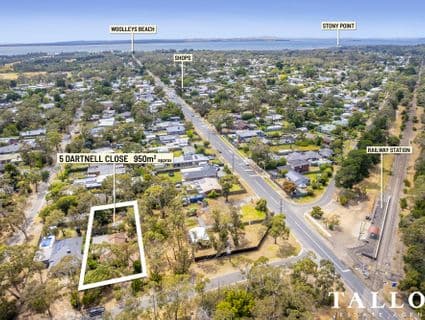 5 Dartnell Close, Crib Point - Image 1