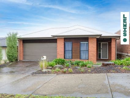 Address available upon request, Doreen - Image 1