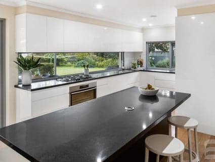 116 Allison Road, Mount Eliza - Thumbnail 2