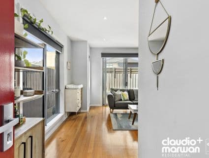 2/23 Glenroy Road, Glenroy - Thumbnail 2