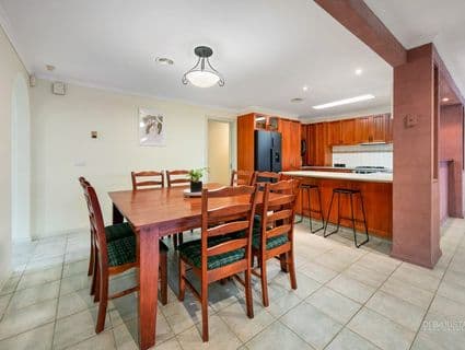 5 Cimberwood Drive, Craigieburn - Thumbnail 5