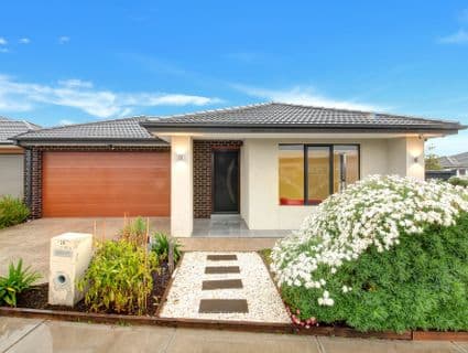 30 Grima Crescent, Wyndham Vale - Image 1