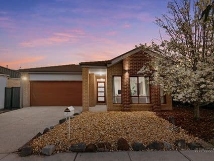 7 Elland Court, Craigieburn - Image 1