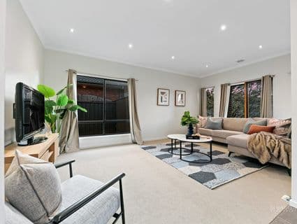 7 Elland Court, Craigieburn - Thumbnail 2