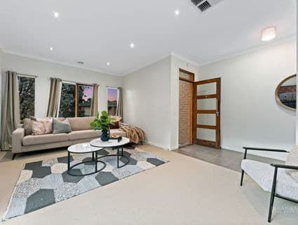 7 Elland Court, Craigieburn - Thumbnail 3