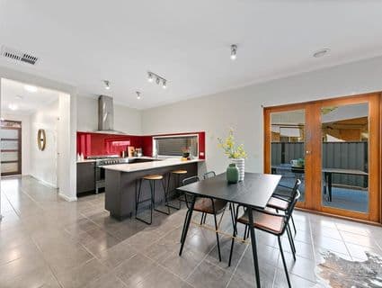 7 Elland Court, Craigieburn - Thumbnail 5