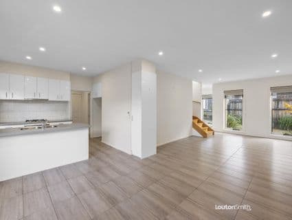 3 Diggers Walk, Lilydale - Thumbnail 2