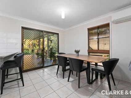 17 Harley Street, Glass House Mountains - Thumbnail 5