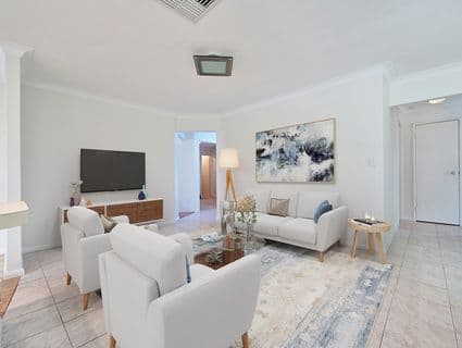 63 Trappers Drive, Woodvale - Thumbnail 3
