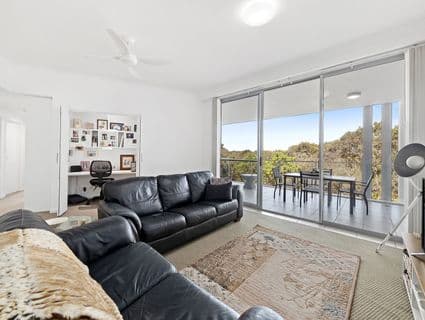 404, Mount Coolum - Image 1