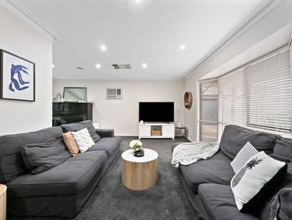 14 Falmouth Court, Craigieburn - Thumbnail 5