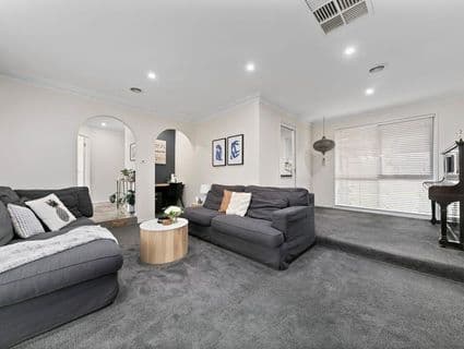 14 Falmouth Court, Craigieburn - Thumbnail 6
