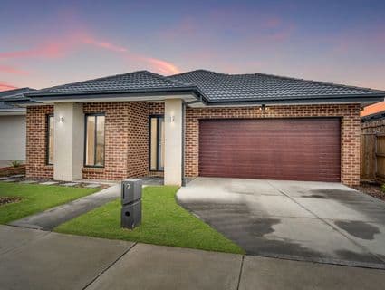 7 Dight Way, Mickleham - Image 1