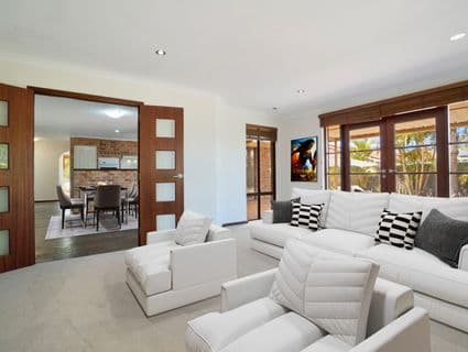 8 Greenwich Court, Kingsley - Thumbnail 2