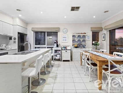 70 La Perouse Boulevard, BONBEACH, Bonbeach - Thumbnail 2
