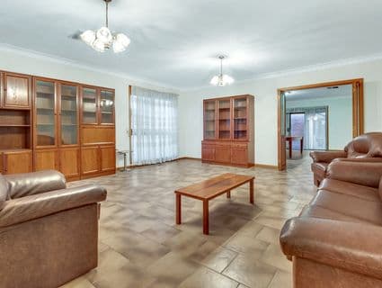 9 Surrey Street, Hadfield - Thumbnail 5