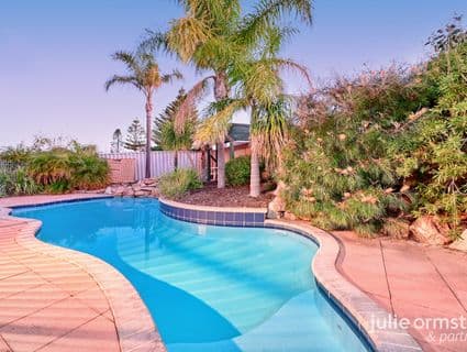 7 Oakland Close, Woodvale - Thumbnail 2