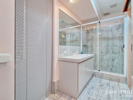 7 Oakland Close, Woodvale - Thumbnail 7