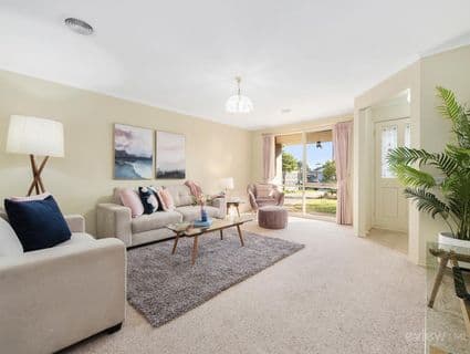 6 Plover Court, Mount Eliza - Thumbnail 2