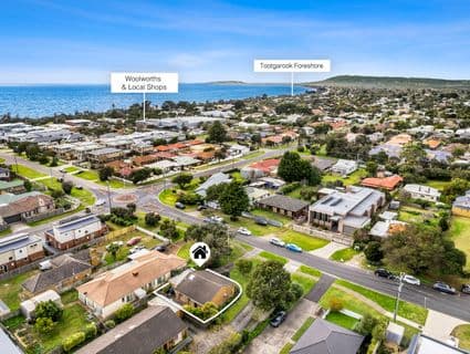 1/30 Weir Street, Rye - Image 1
