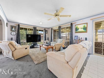 34 Maculata Drive, Cranbourne West - Thumbnail 8