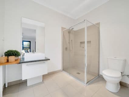 4 Luxford Drive, Point Cook - Thumbnail 7