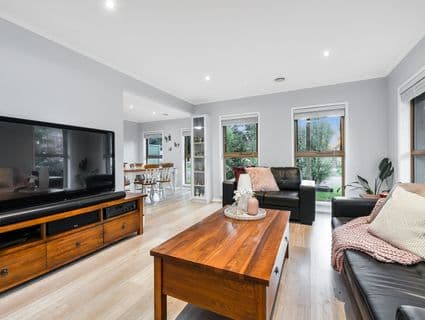 5 Greenock Crescent, Cranbourne East - Thumbnail 5