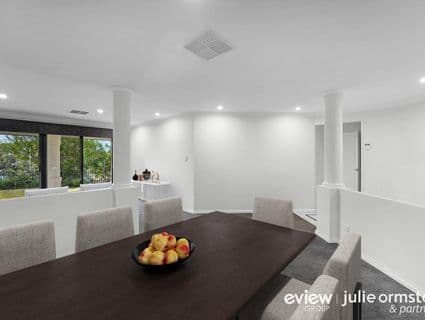 404, Edgewater - Thumbnail 8