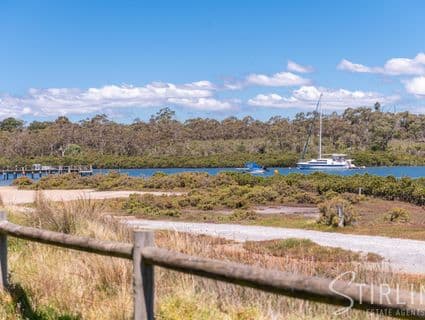 83 Hardy Avenue, Cannons Creek - Thumbnail 7