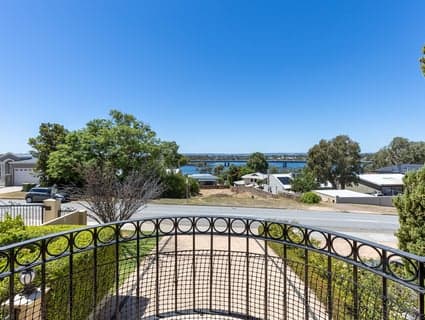 92a Bateman Road, Mount Pleasant - Thumbnail 3