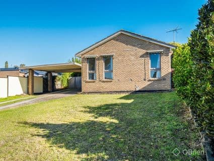 1 Woodworth Close, Endeavour Hills - Image 1