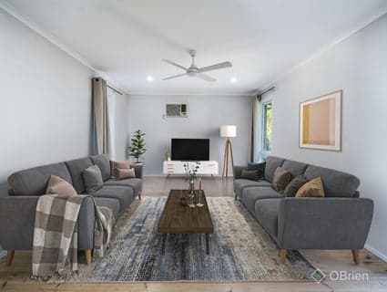 1 Woodworth Close, Endeavour Hills - Thumbnail 2