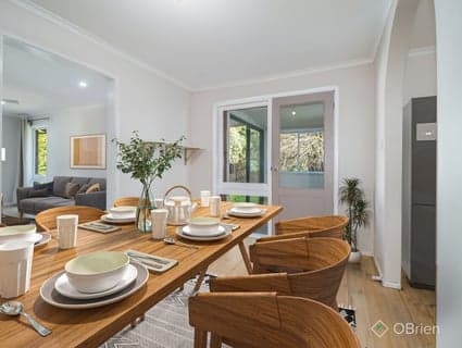 1 Woodworth Close, Endeavour Hills - Thumbnail 3