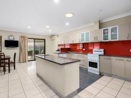 95 Paramount Circuit, McDowall - Thumbnail 2