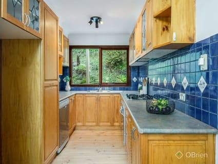 7 Oakland Avenue, Upwey - Thumbnail 5