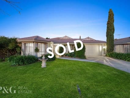18 Rapallo Way, Cranbourne North - Image 1