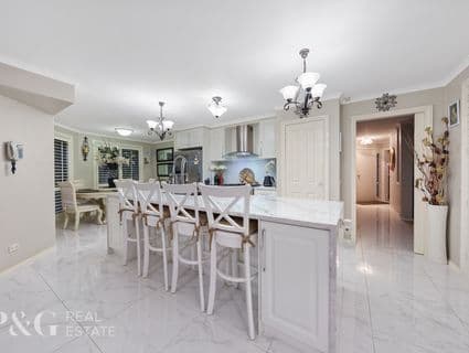 18 Rapallo Way, Cranbourne North - Thumbnail 3
