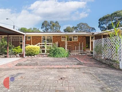 135 Coromandel Parade, Coromandel Valley - Thumbnail 2