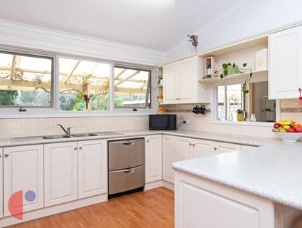 135 Coromandel Parade, Coromandel Valley - Thumbnail 4