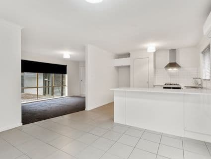 25 Fernwren Place, Carrum Downs - Thumbnail 4